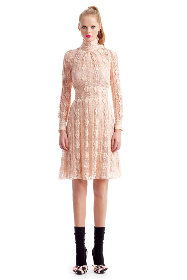 RED Valentino 2011ﶬLookbookDƬ