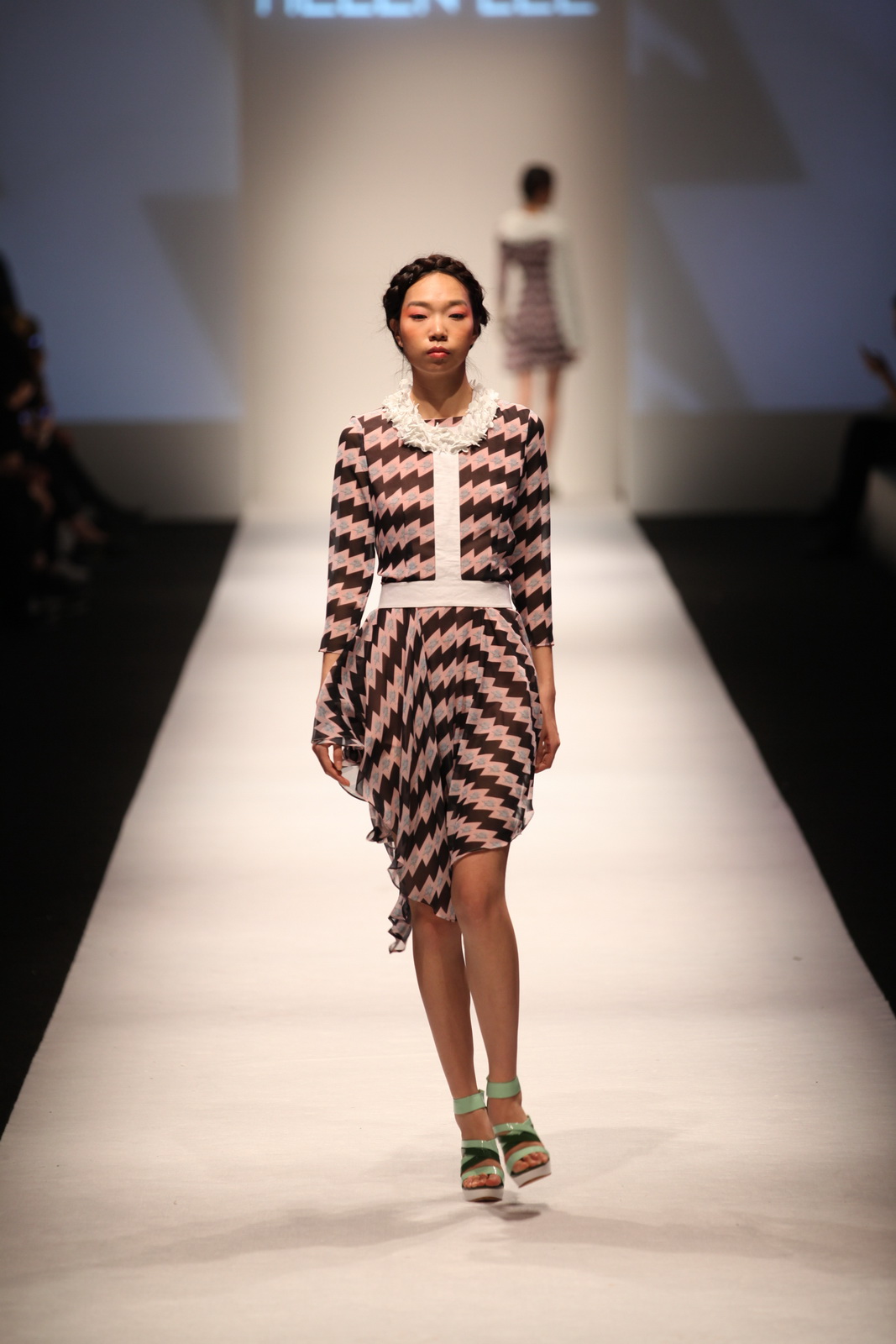HELEN LEE 2012春夏 高清圖片