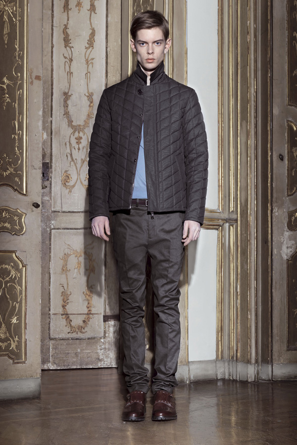 Valentino 2011ﶬbLookbookDƬ