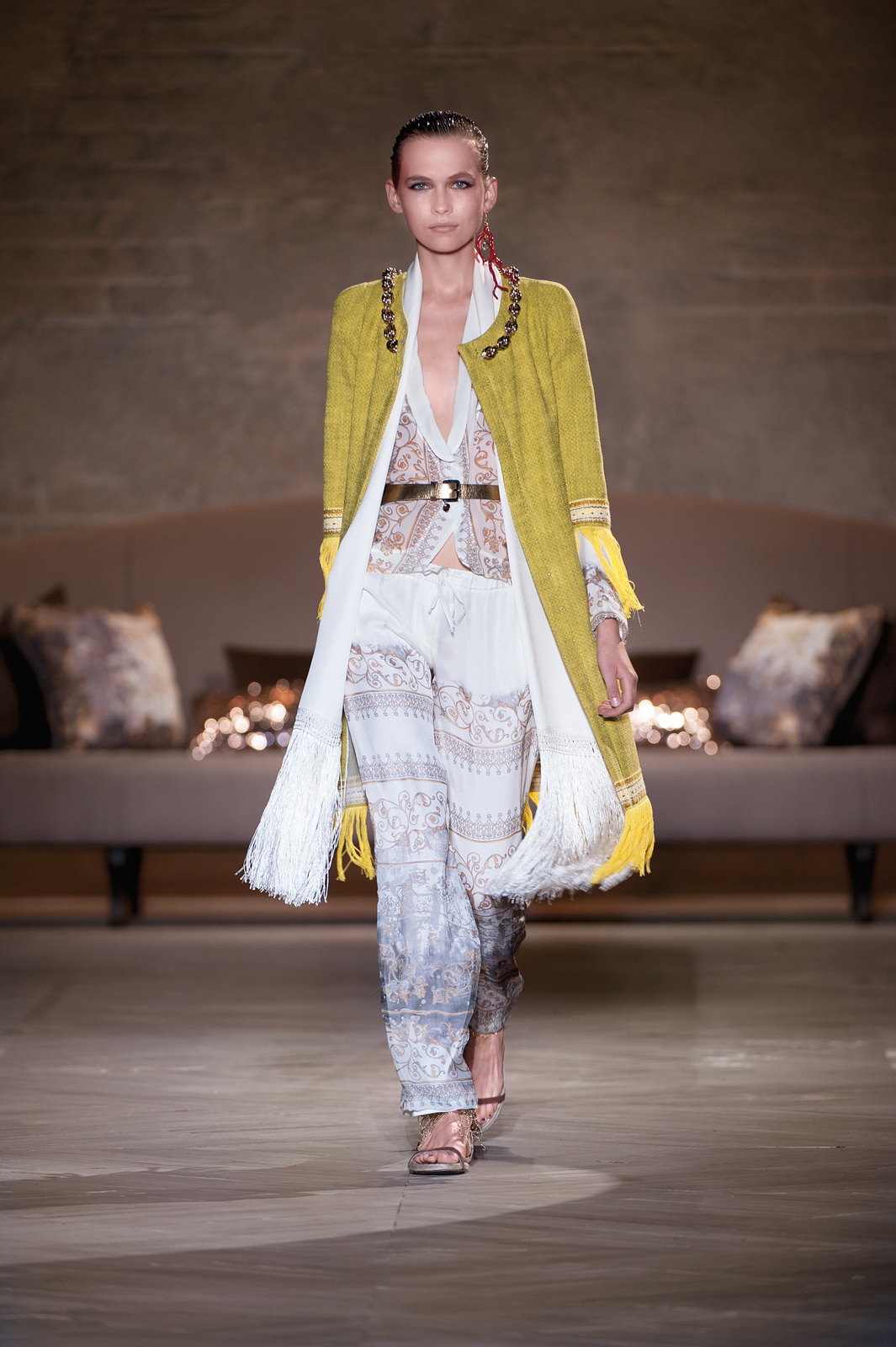 Patrizia Pepe 2012 DƬ