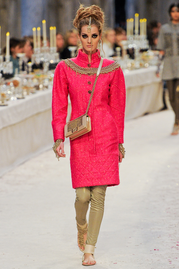 Chanel 2012ϵиDƬ