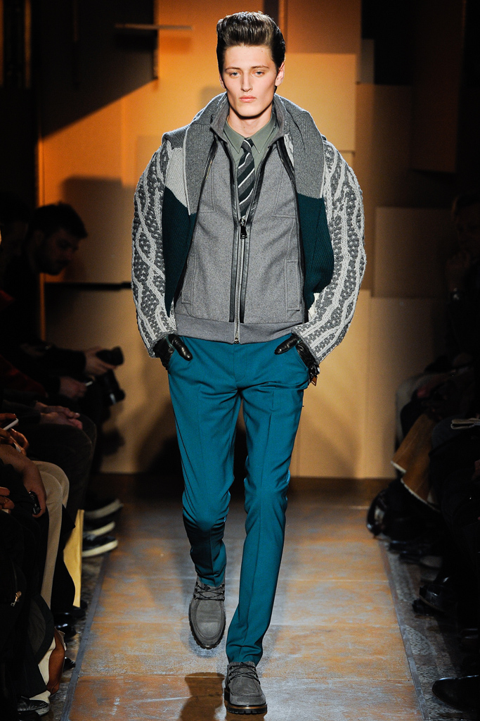 Les Hommes 2012ﶬbDƬ