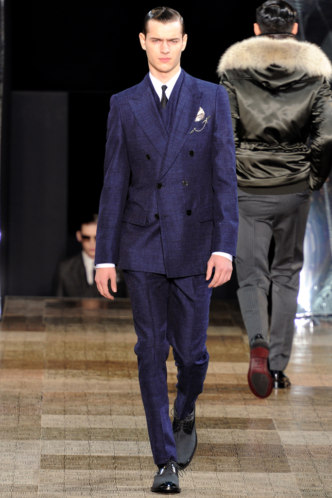 Louis Vuitton 2012ﶬbDƬ