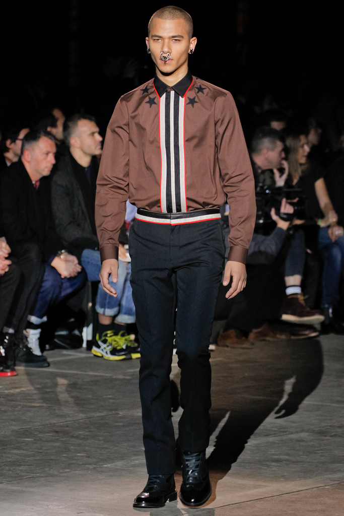 Givenchy 2012ﶬbDƬ