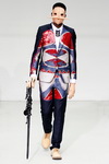 Walter Van Beirendonck 2012ﶬb