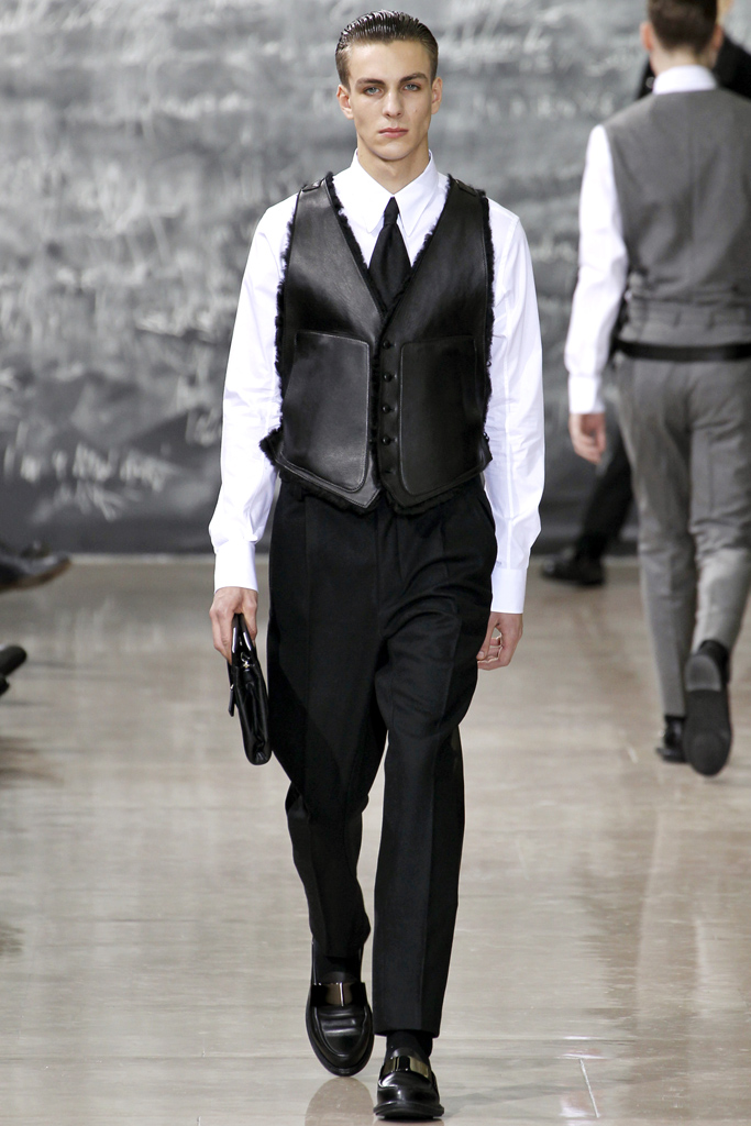 Yves Saint Laurent 2012ﶬbDƬ