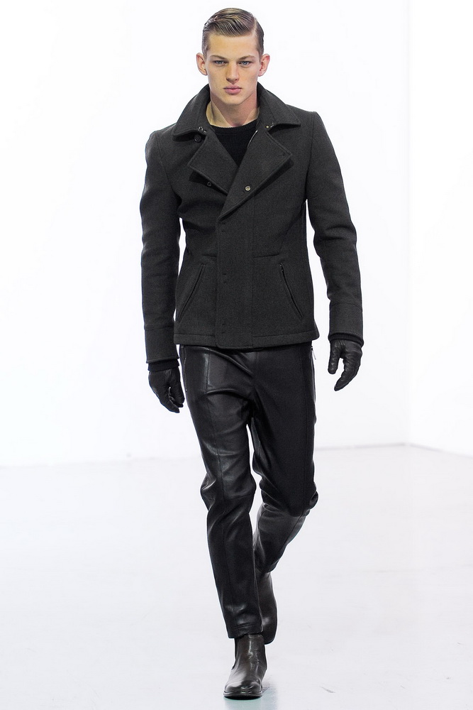 Dirk Bikkembergs 2012ﶬbDƬ