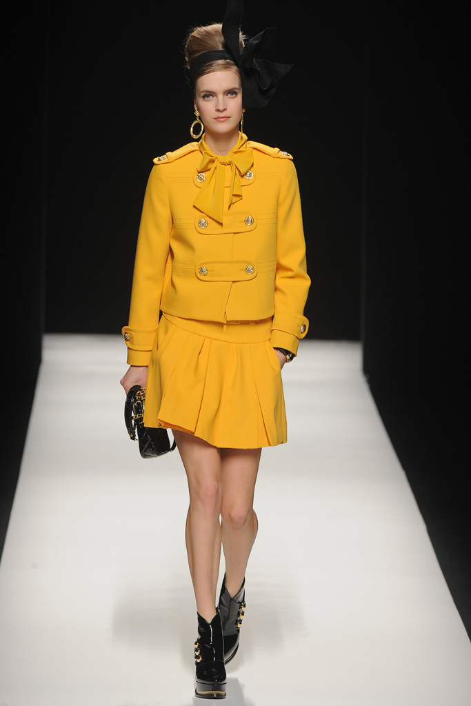 Moschino 2012ﶬ¸DƬ