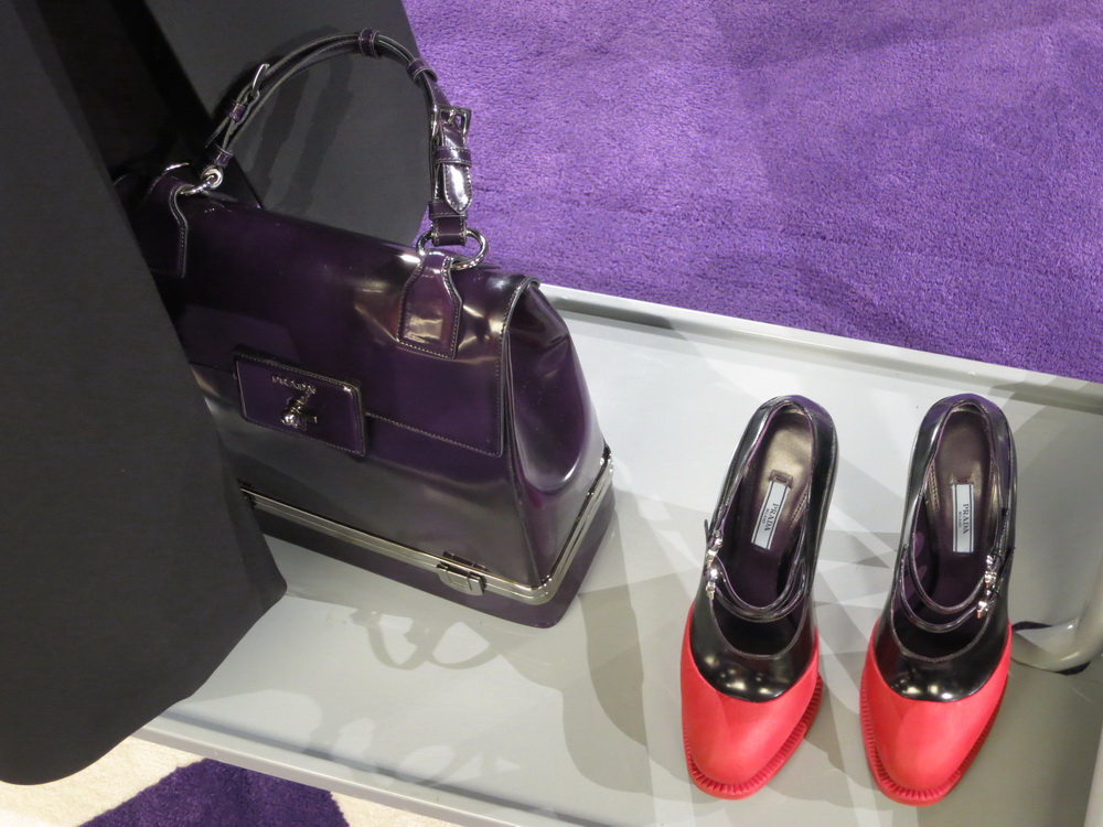 Prada 2012ﶬƷDƬ