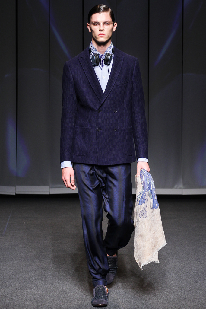 Etro 13bDƬ
