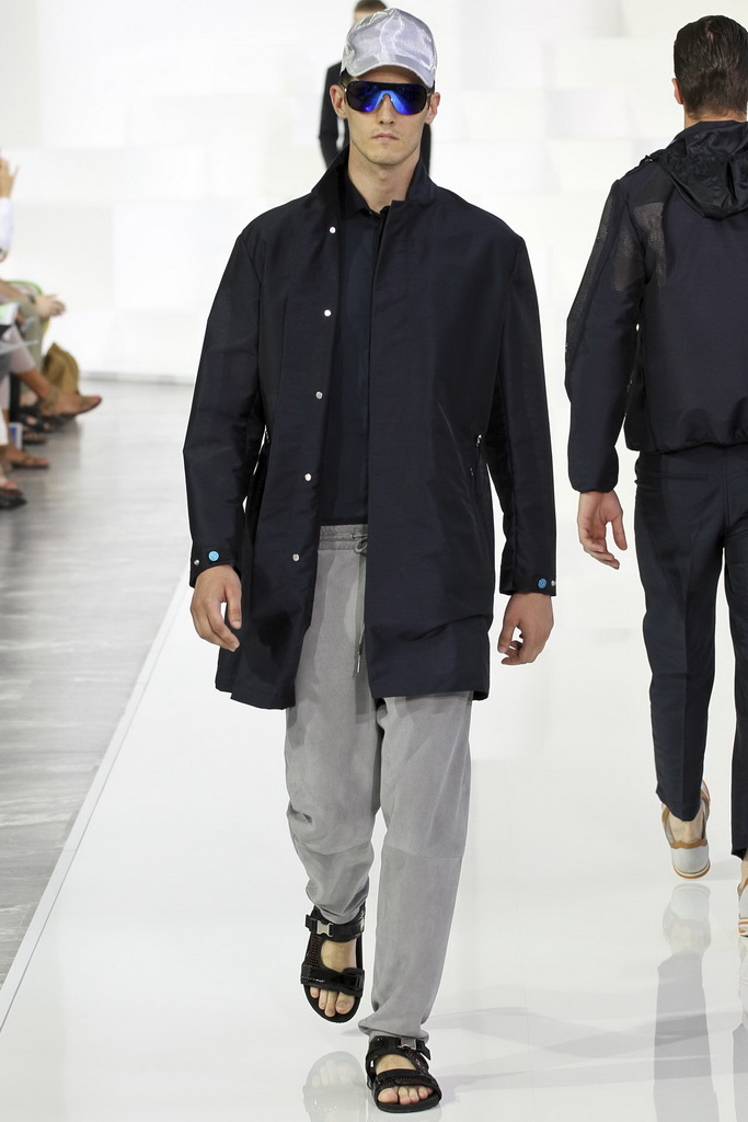 Dirk Bikkemberg 13bDƬ