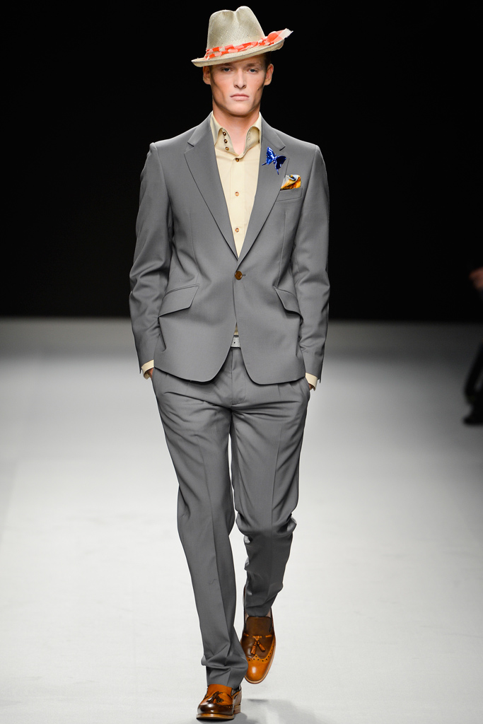 Vivienne Westwood 13bDƬ