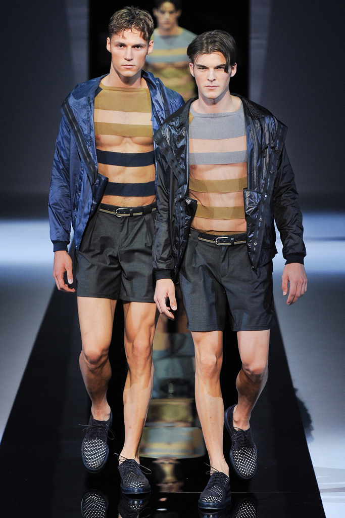 Emporio Armani 13bDƬ
