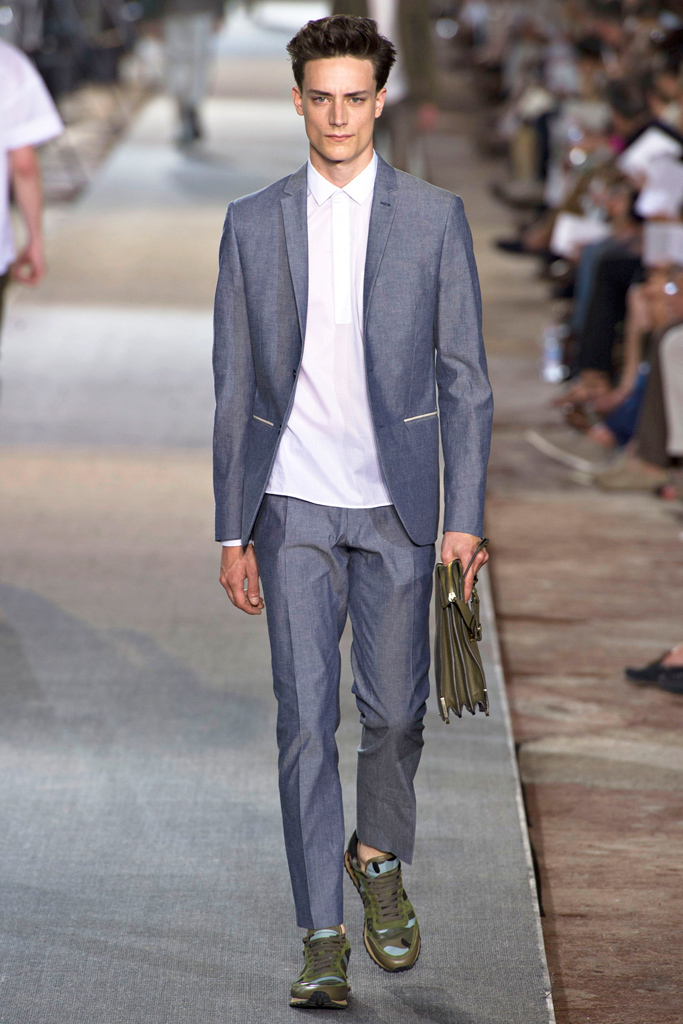 Valentino 13bDƬ