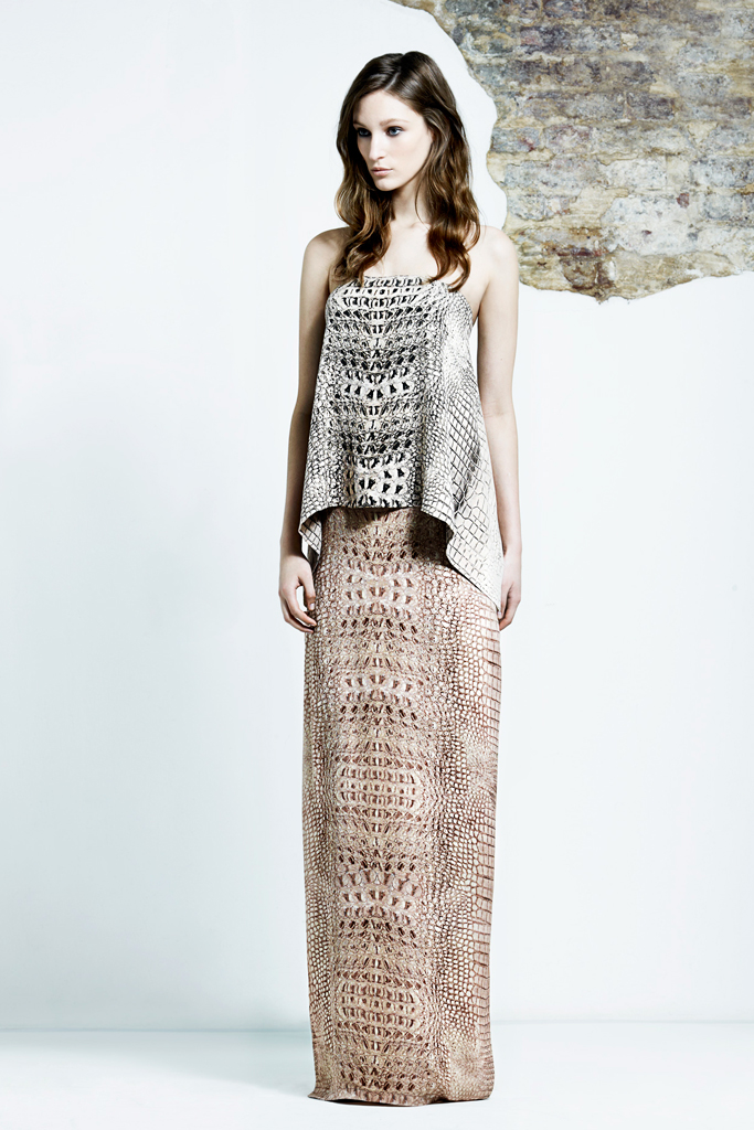 Willow 13紺DƬ