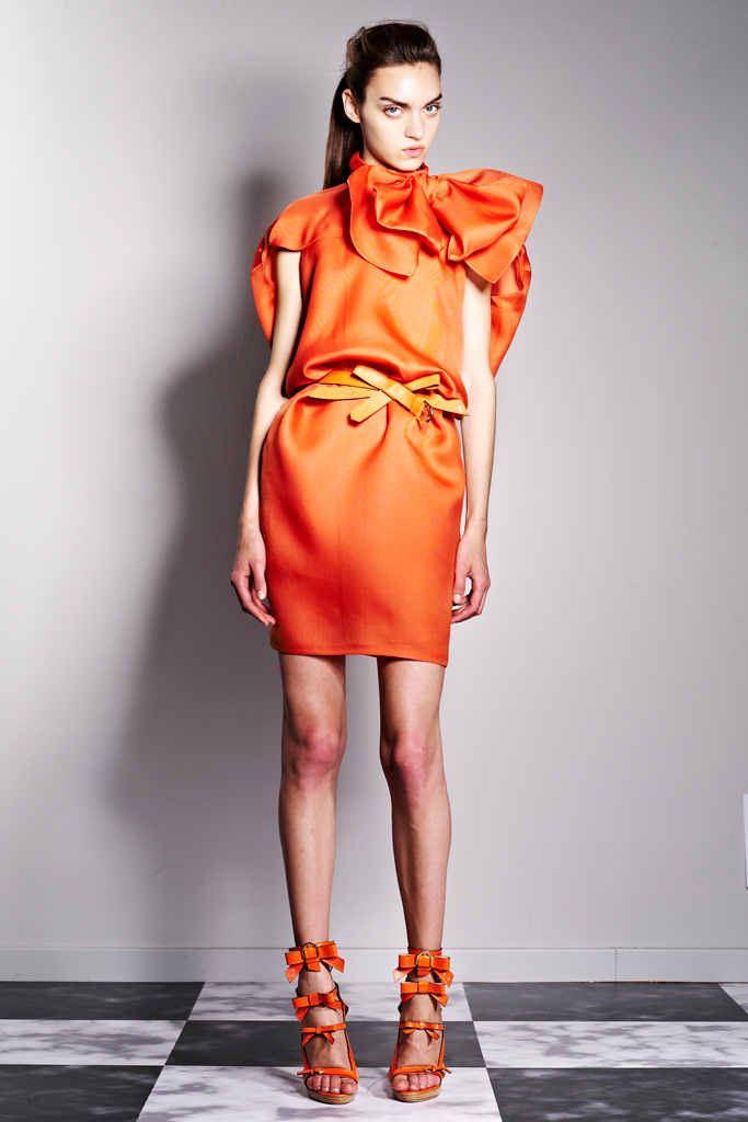 Viktor & Rolf 13紺DƬ