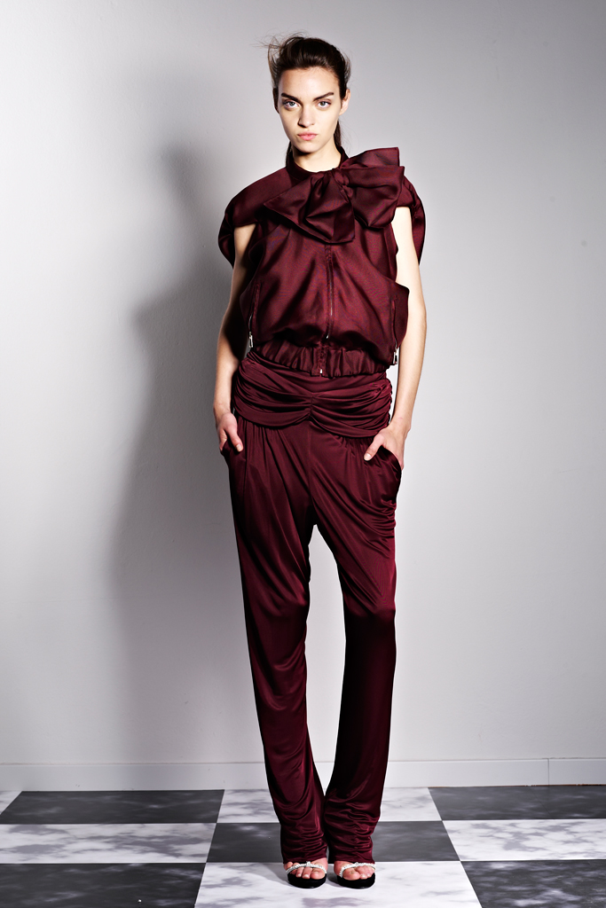 Viktor & Rolf 13紺DƬ