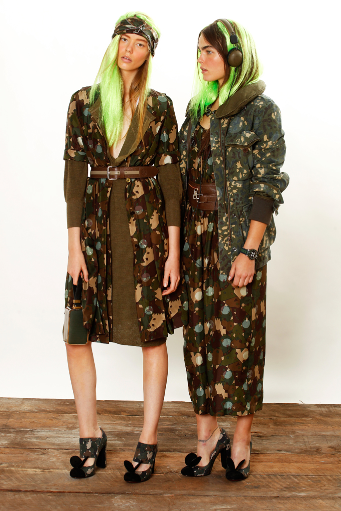 Marc by Marc Jacobs 13紺DƬ