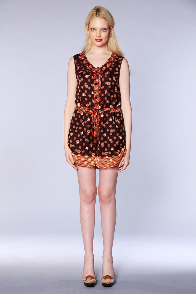 Anna Sui 13紺DƬ