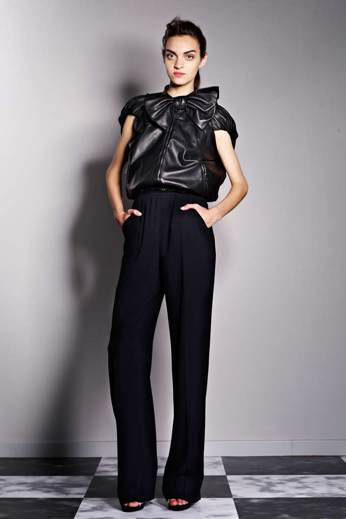 Viktor & Rolf 13紺DƬ