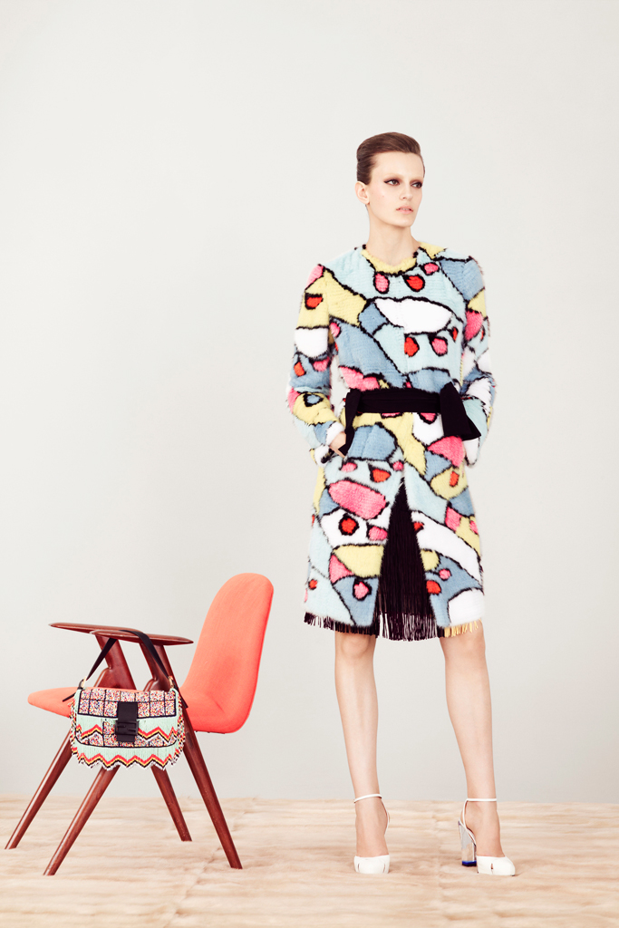 Fendi 13紺DƬ