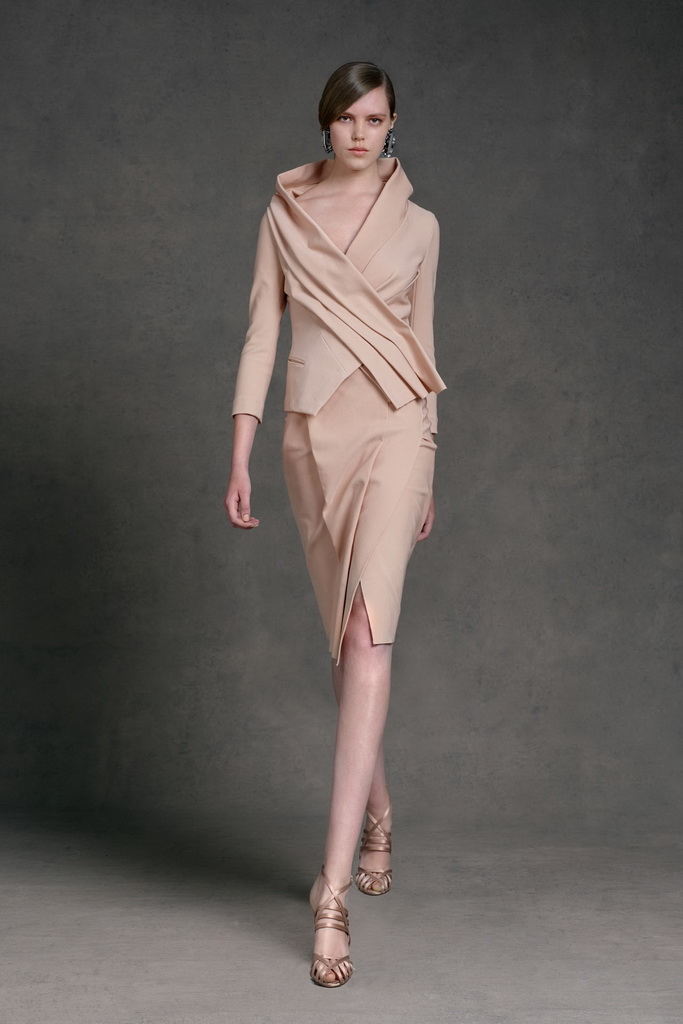 Donna Karan 13紺DƬ