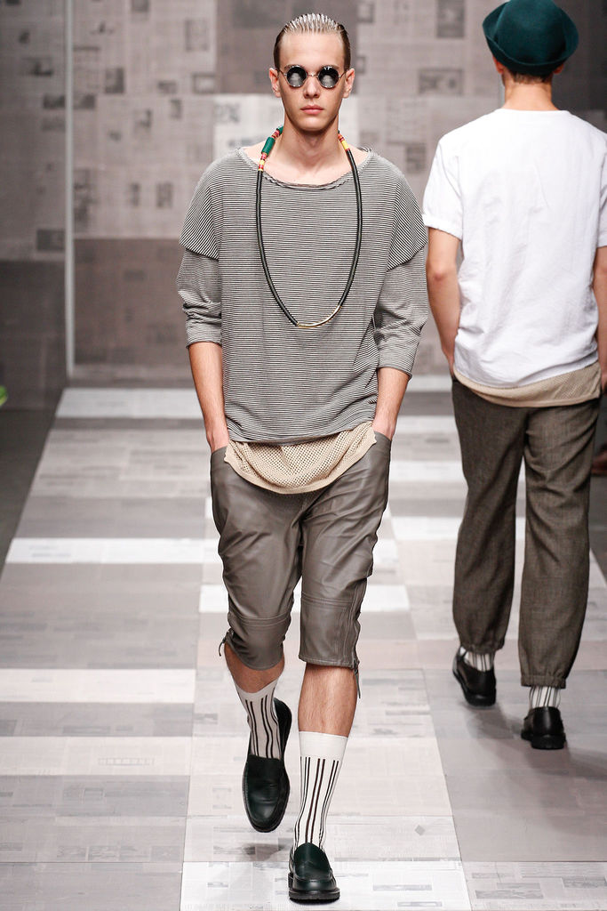 Robert Geller 2013(chng)DƬ