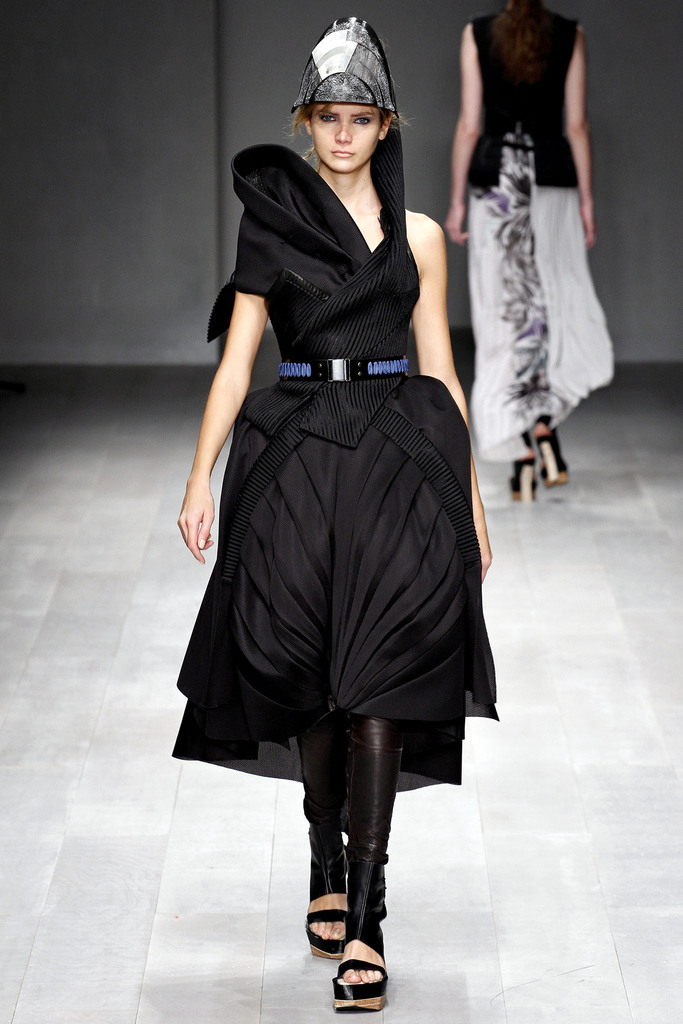 Fashion Fringe 2013(chng)DƬ
