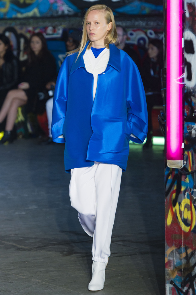 Thomas Tait 2013DƬ
