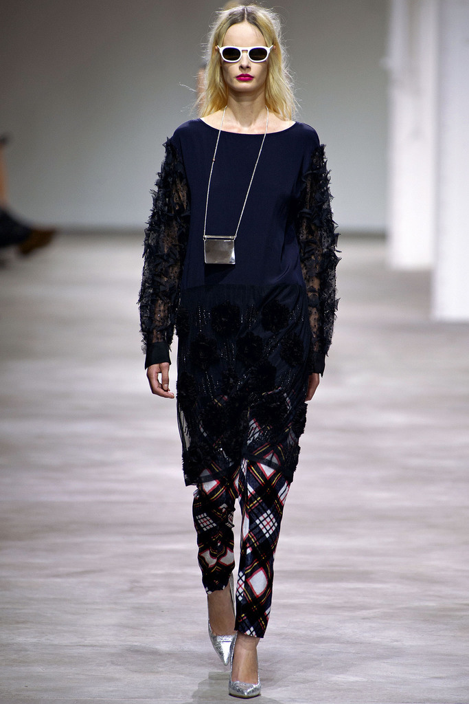 Dries Van Noten 2013(chng)DƬ