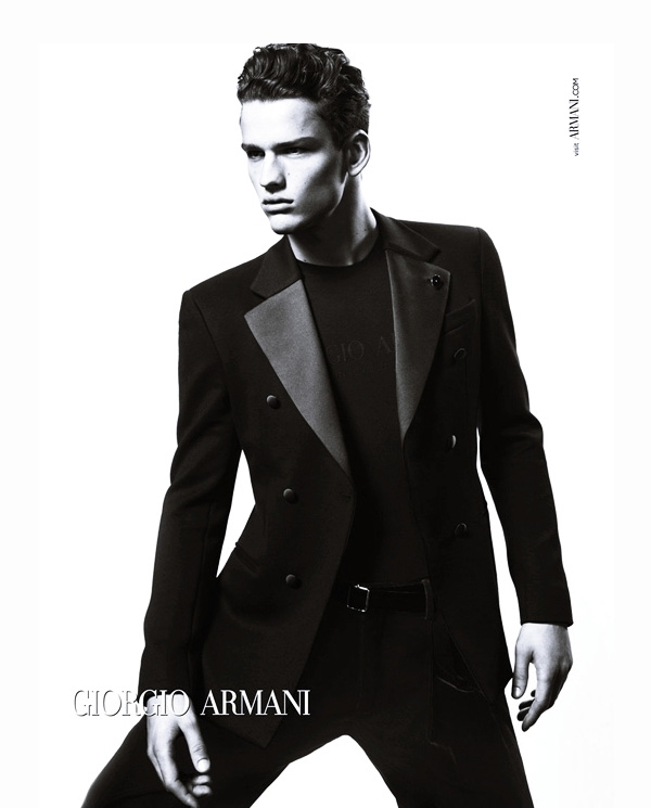 Giorgio Armani 2012ﶬbVDƬ
