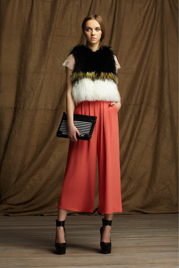 BCBG Max Azria 2013DDƬ
