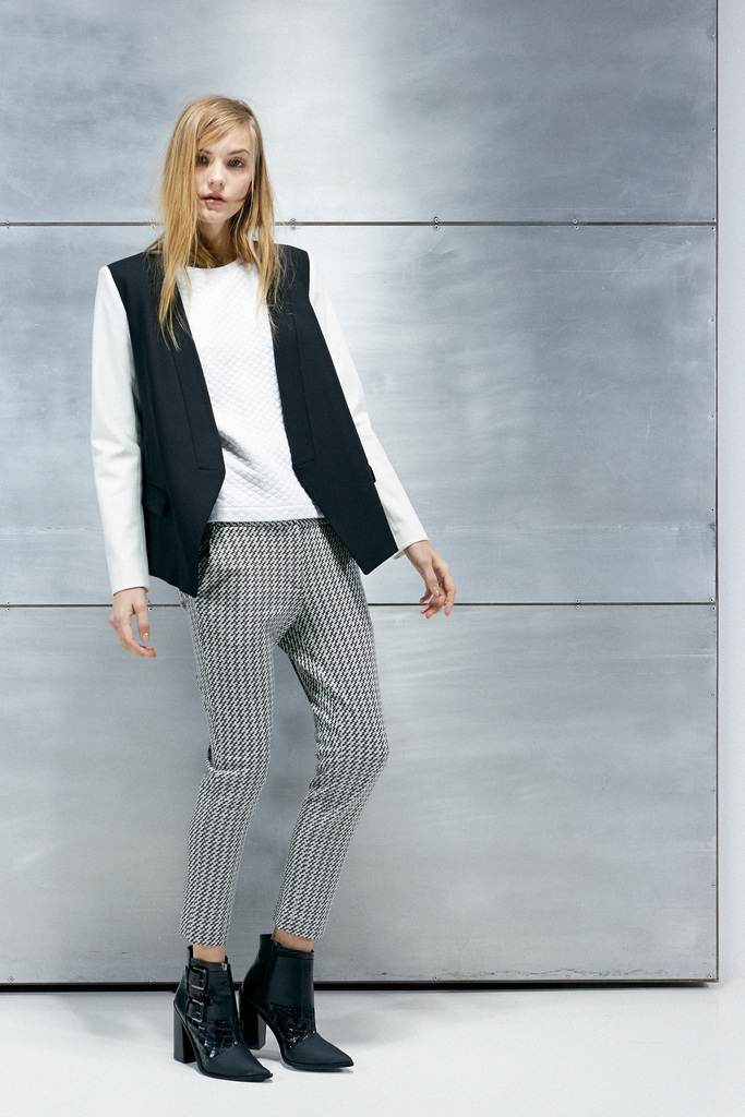 Tibi 2013DDƬ