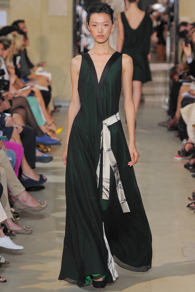 Bouchra Jarrar 2012ﶬ߼(j)DDƬ