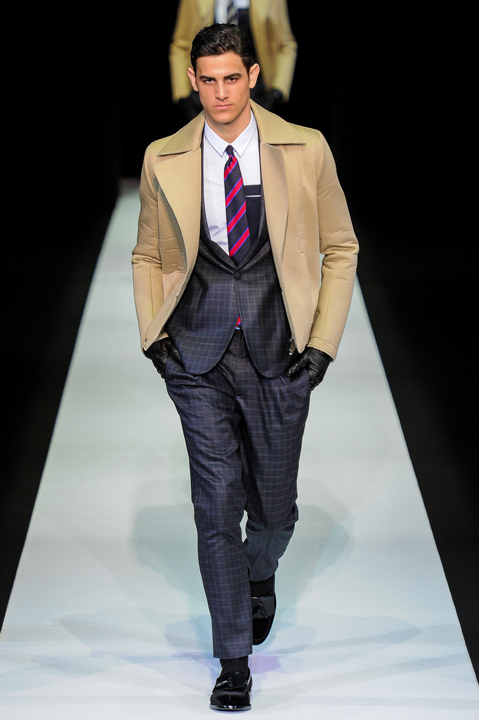 Emporio Armani 2013ﶬbDDƬ