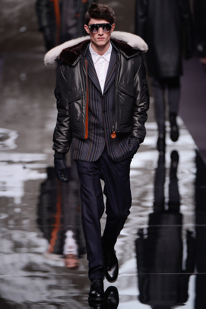 Louis Vuitton 2013ﶬbDDƬ