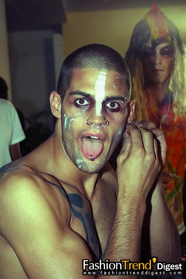 FTD-foto̽IJohn Galliano_(zhn)ʿ