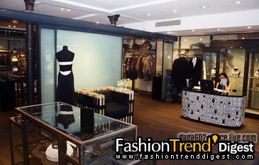 Shopping in ParisL'Eclaireur