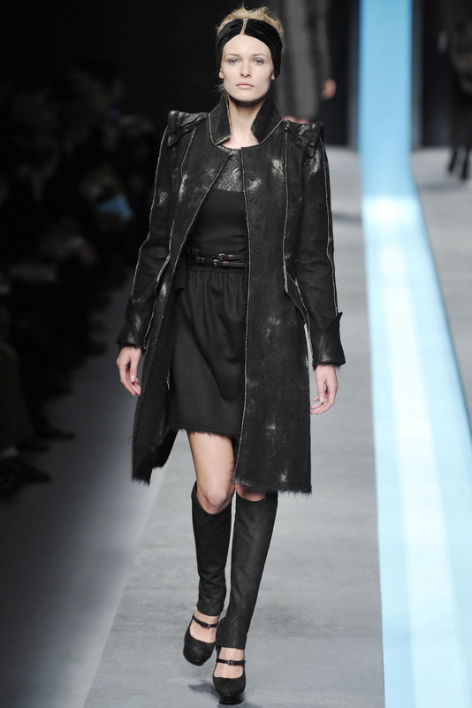 Fendi 09ﶬDƬ