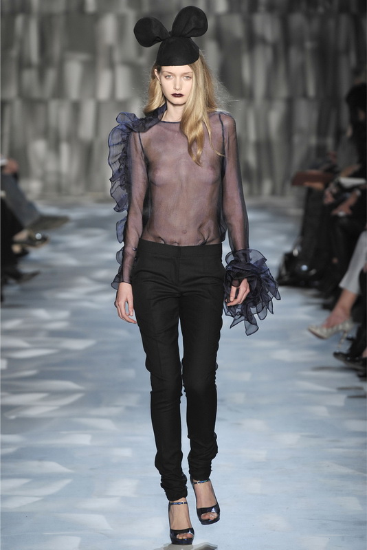 Moschino - Cheap & Chic 09ﶬDƬ