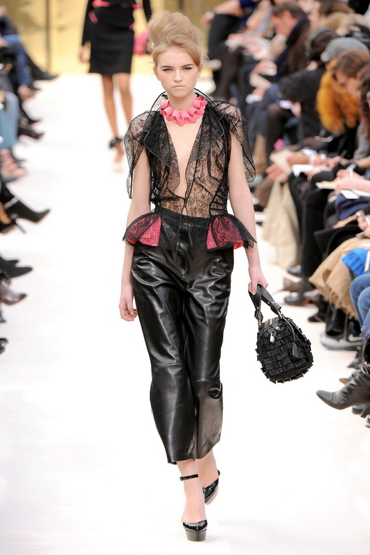 Louis Vuitton 09ﶬDƬ