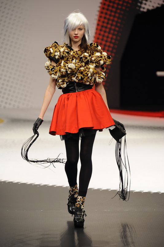 Jean Charles de Castelbajac 09秋冬