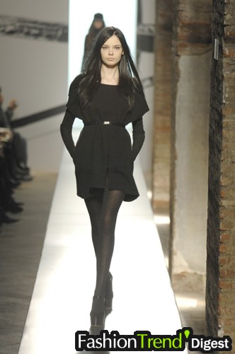 Anna Molinari 07ﶬDƬ