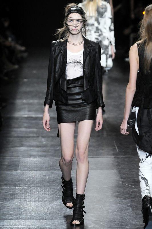 Ann Demeulemeester 10ĸDƬ