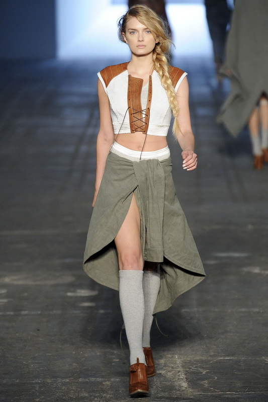 Alexander Wang 10ĸDƬ