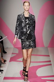 DKNY 10