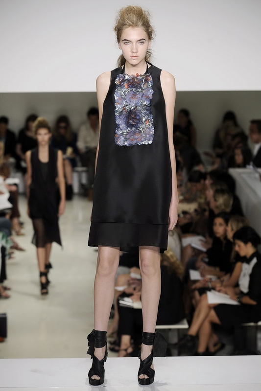Vera Wang 10ĸDƬ