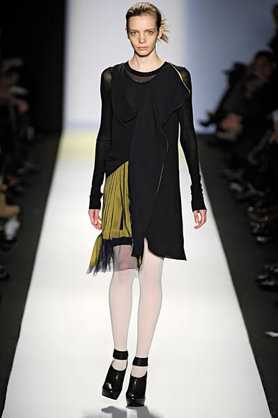 Bcbg MaxAzria 10ﶬDƬ