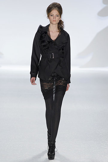 Vera Wang 10ﶬDƬ