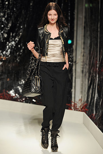 Moschino - Cheap & Chic 10ﶬDƬ
